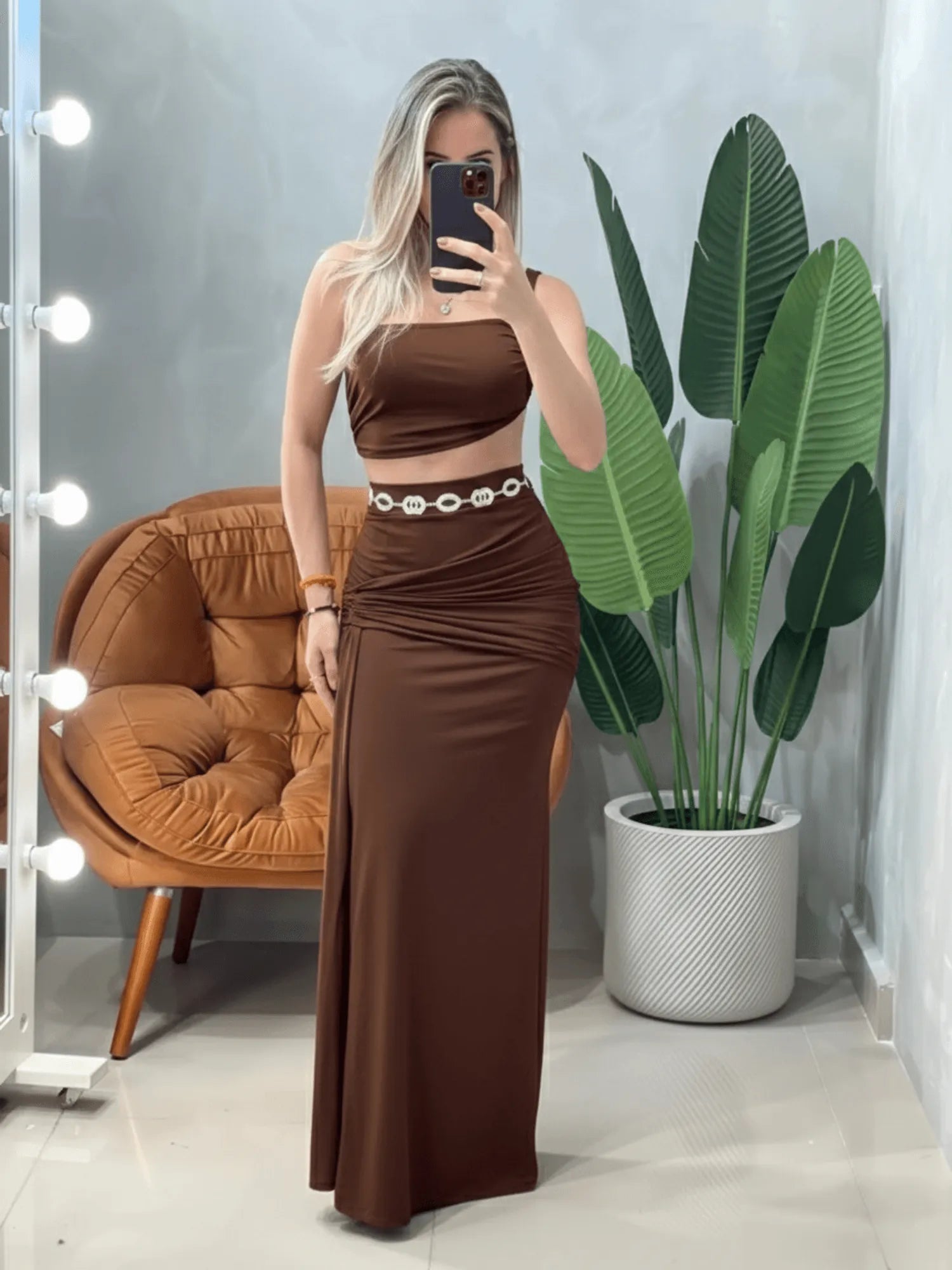 Conjunto em Poliamida Cropped Alça Única Franzido e Saia Longa Transpassada Ref.