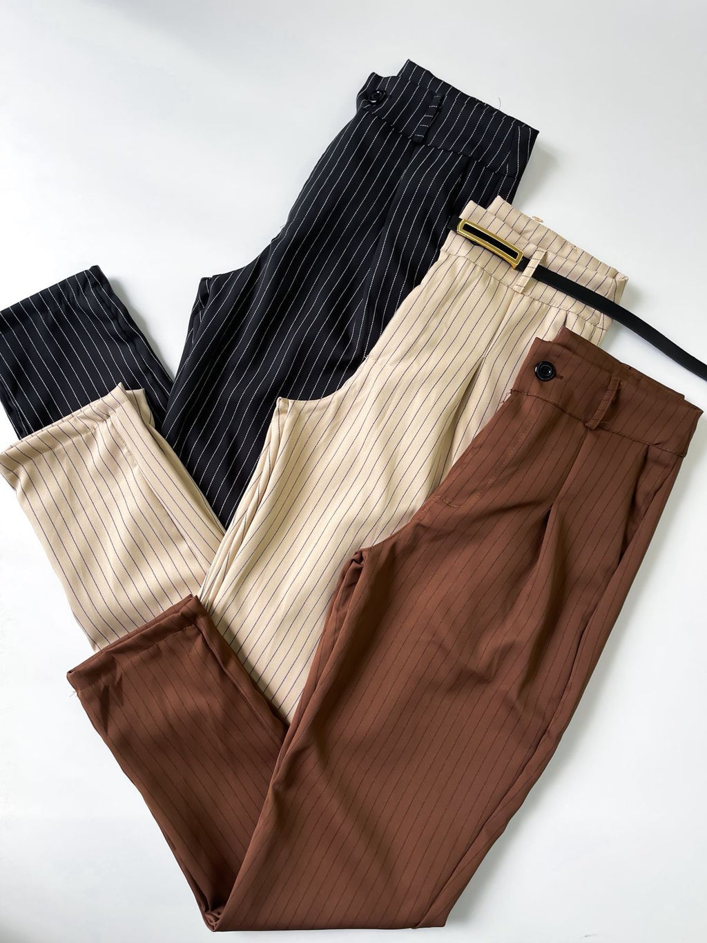 Calça em Alfaiataria Skinny Risca de Giz Ref. 1971